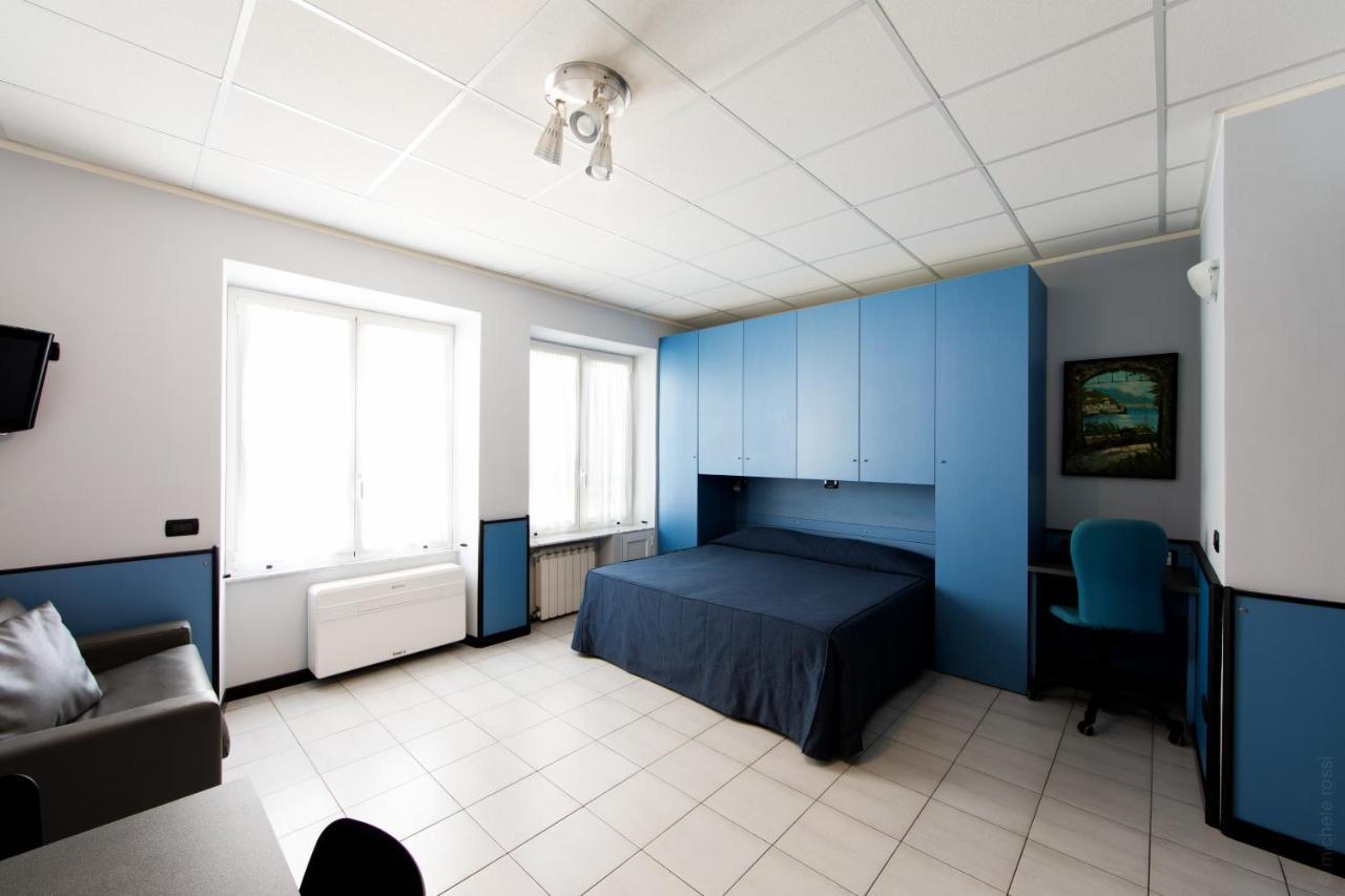 Hotel Tirreno Janov Exteriér fotografie